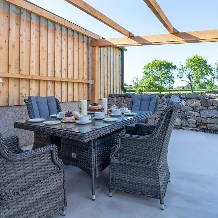 Holiday home Longlands Farm *