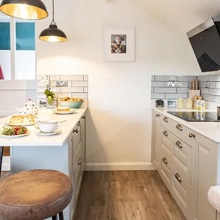 Holiday home Longlands Farm *