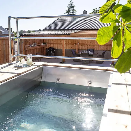 Longlands Farm Дом отдыха