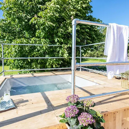 Longlands Farm Дом отдыха *